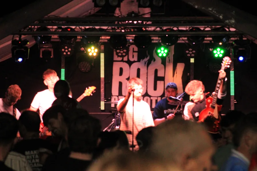Night crowd and stage lighting